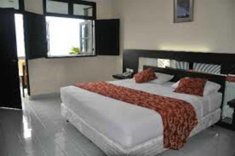 פראפאט Danau Toba International Cottage מראה חיצוני תמונה